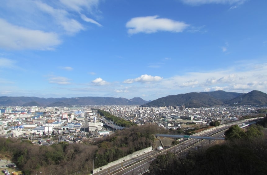 写真：坂出市の街並み